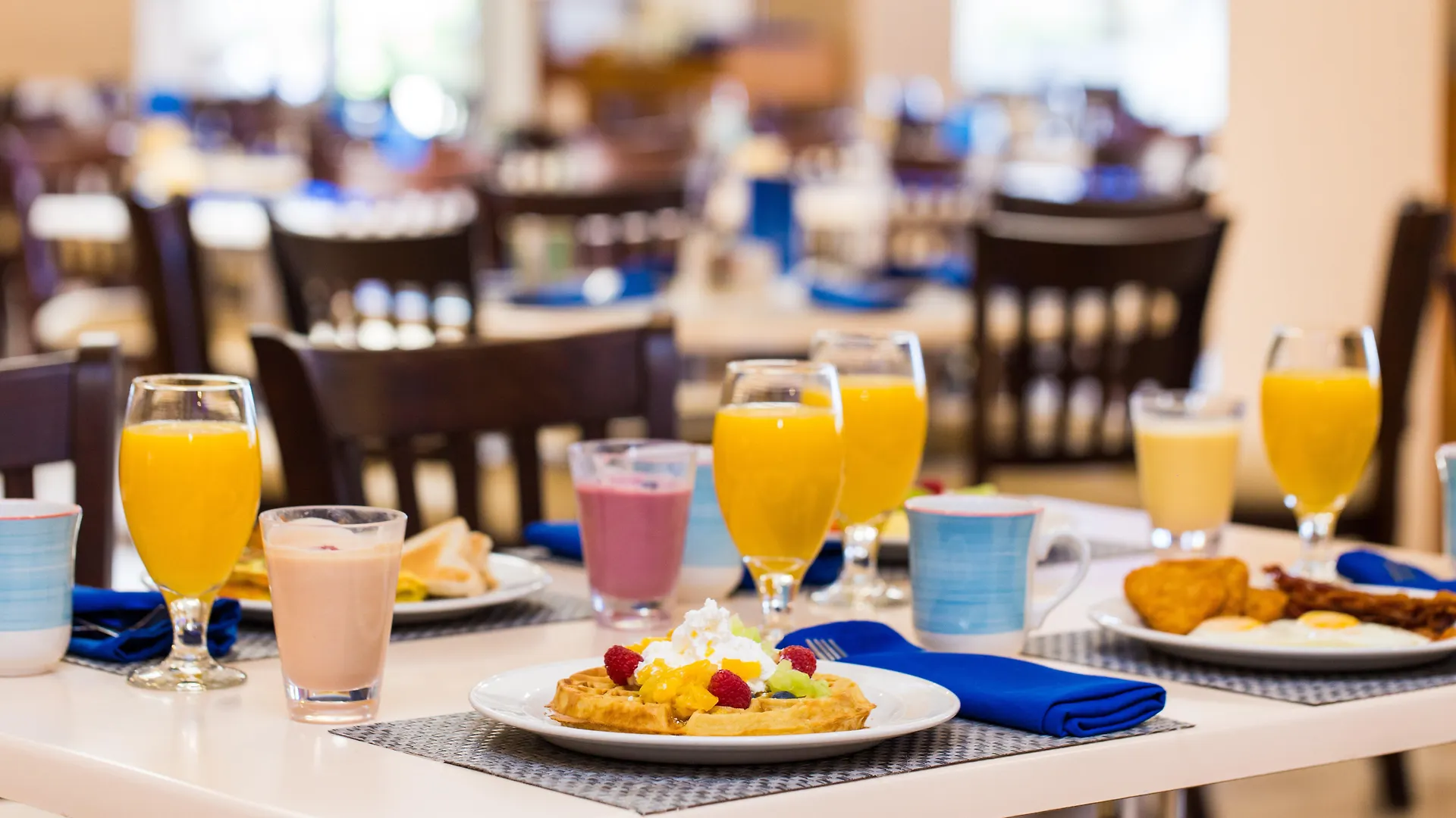 Holiday Inn Resort Aruba - Beach Resort & Casino By Ihg Palm Beach 4*,  Aruba