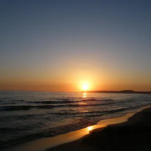 https://la-casetta-quadrifoglio.sicilyhotelsitaly.net