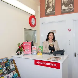  Hostel The Apache Irland