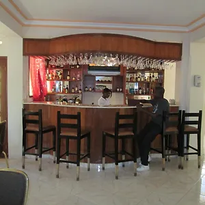 Otel Tabarre 's Palace
